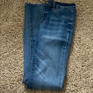 Skinny jeans